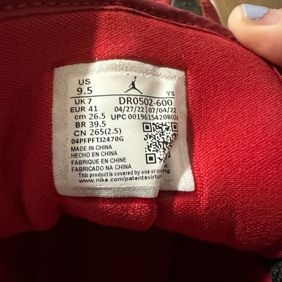 Jordan 1 Low SE "Split" - Picture 2 of 8